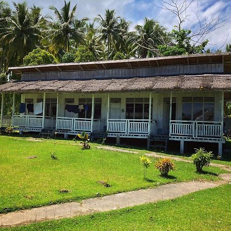 Pristine Paradise Dive Resort - Togean Islands, Una Una Pulau Unauna Dış mekan fotoğraf