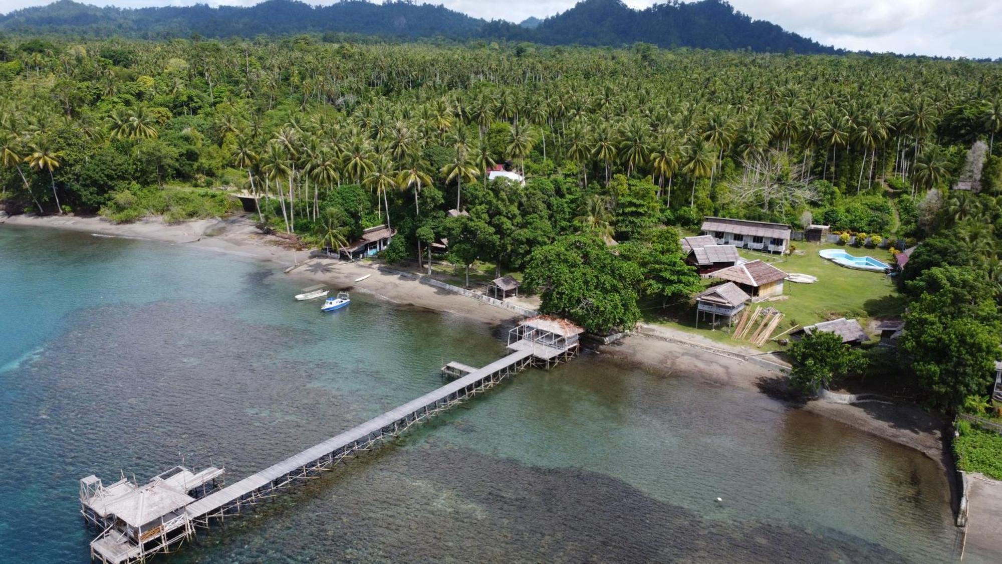 Pristine Paradise Dive Resort - Togean Islands, Una Una Pulau Unauna Dış mekan fotoğraf
