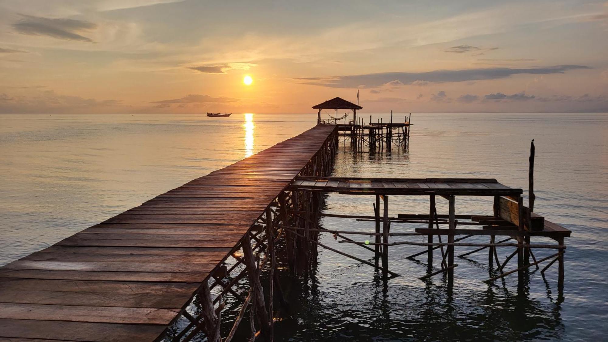 Pristine Paradise Dive Resort - Togean Islands, Una Una Pulau Unauna Dış mekan fotoğraf