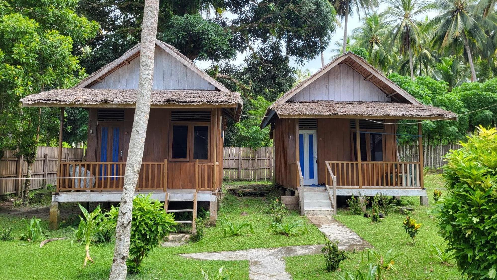 Pristine Paradise Dive Resort - Togean Islands, Una Una Pulau Unauna Dış mekan fotoğraf